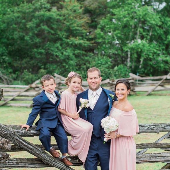 Meet your Posher, Riley - Picture 1 of 1